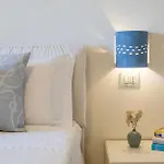 Sunrise Marina House * Όλμπια