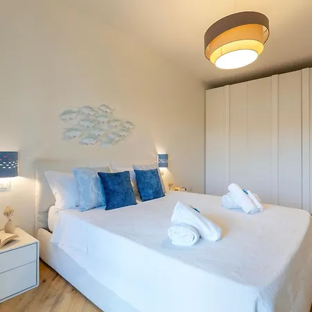 Sunrise Marina House Lejlighed